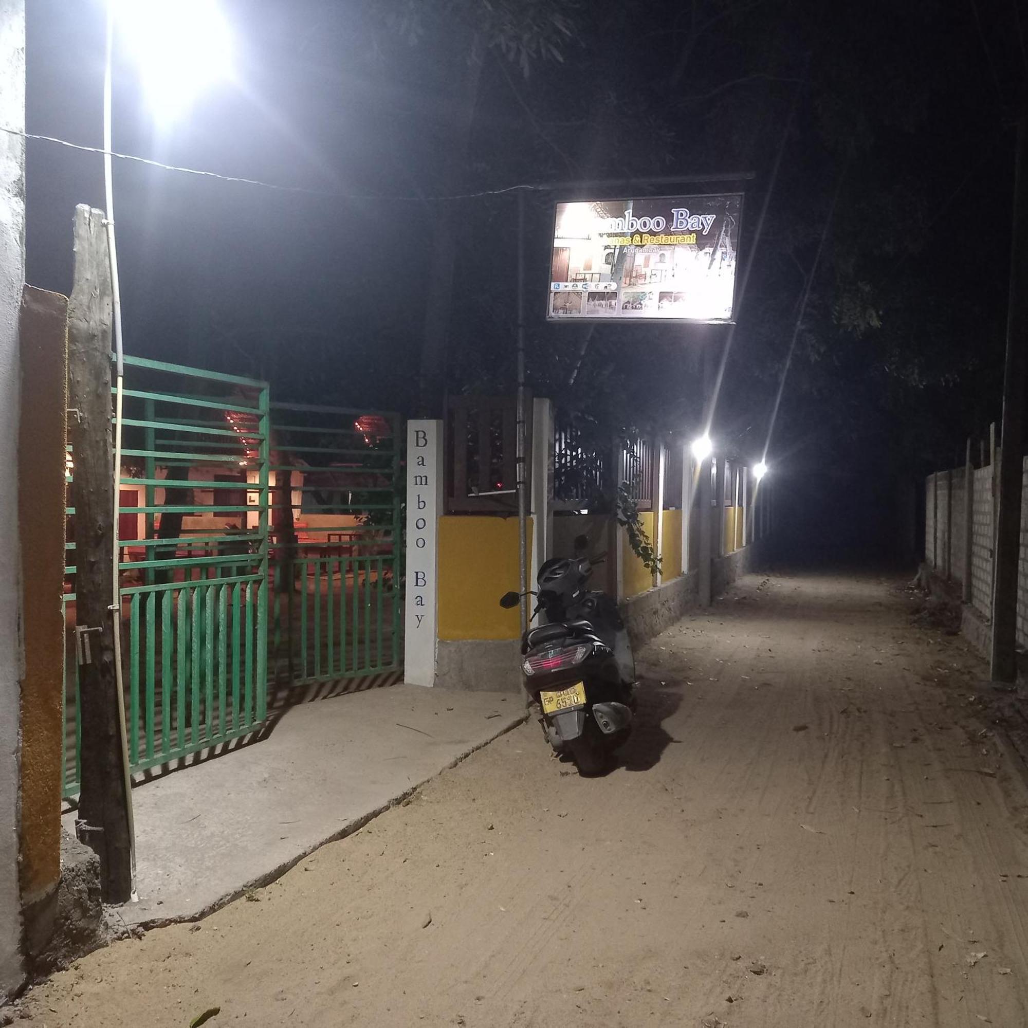 Bamboo Bay Arugam Bay Exterior photo