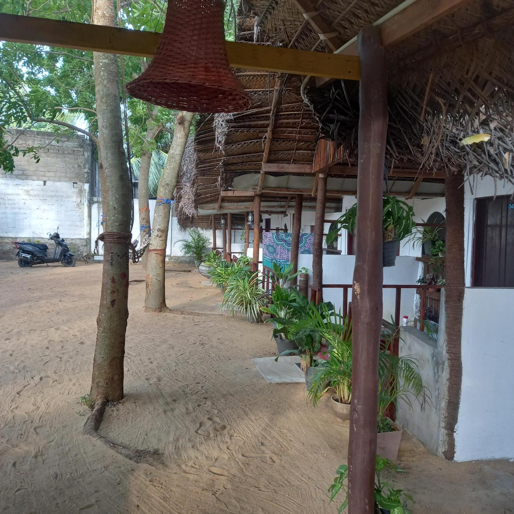 Bamboo Bay Arugam Bay Exterior photo