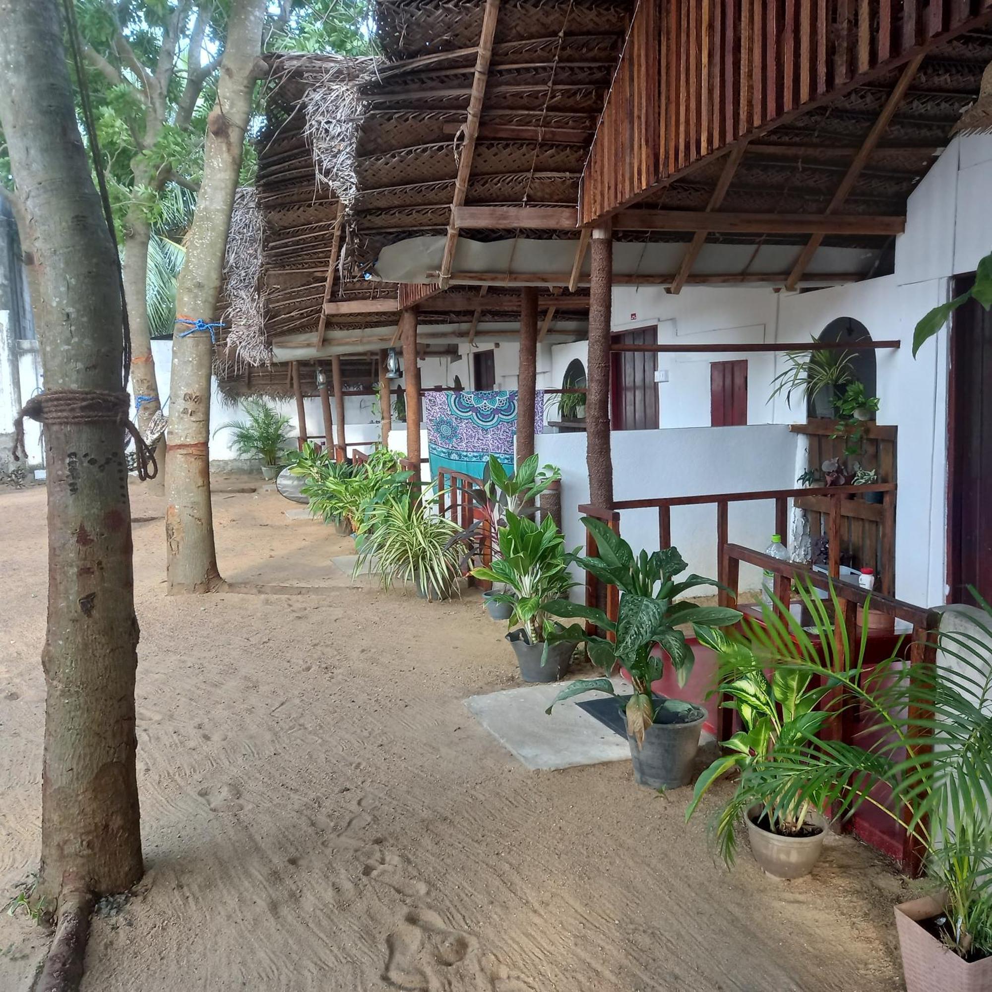 Bamboo Bay Arugam Bay Exterior photo